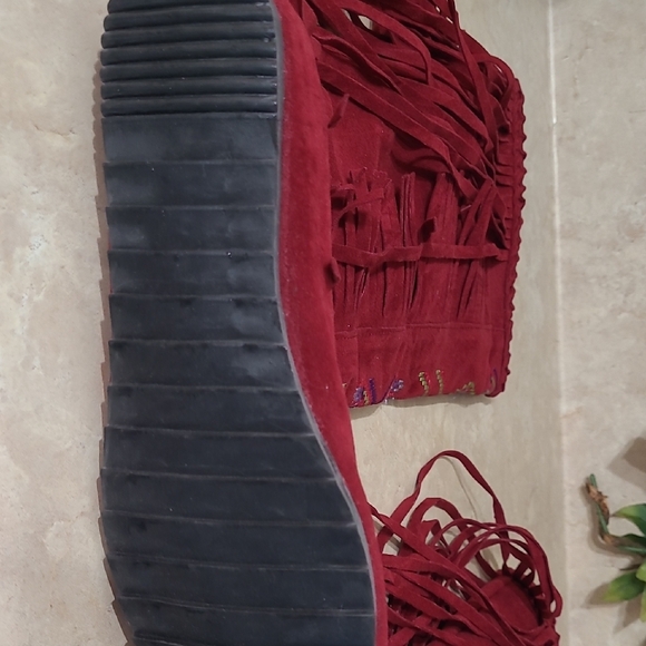 Fringe Moccasin Boots Knee High Embroidered Beaded Boho - Picture 5 of 8